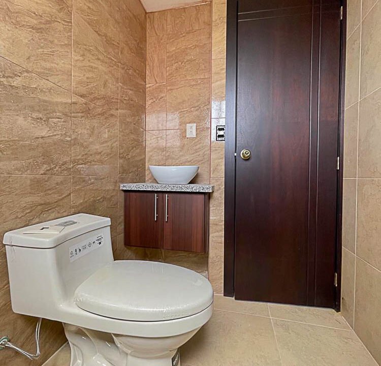 baño completo casa misicata en venta