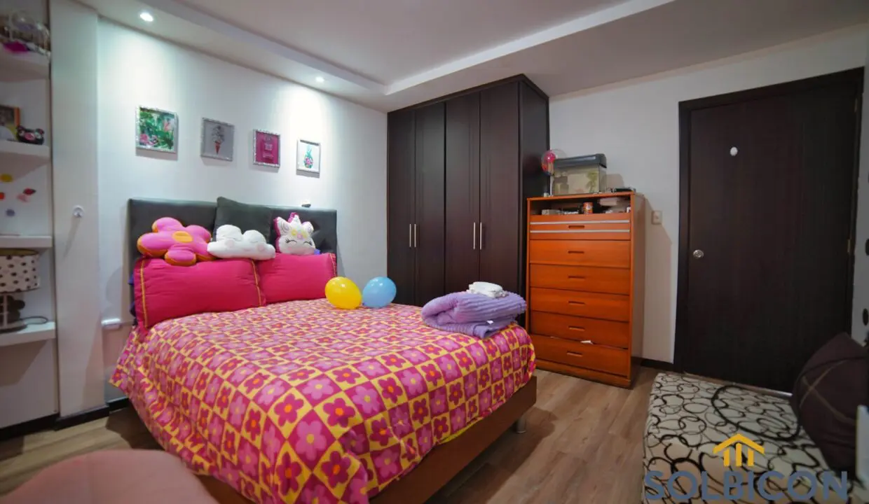 habitacion hijas casa de venta 1ro de mayo Cuenca