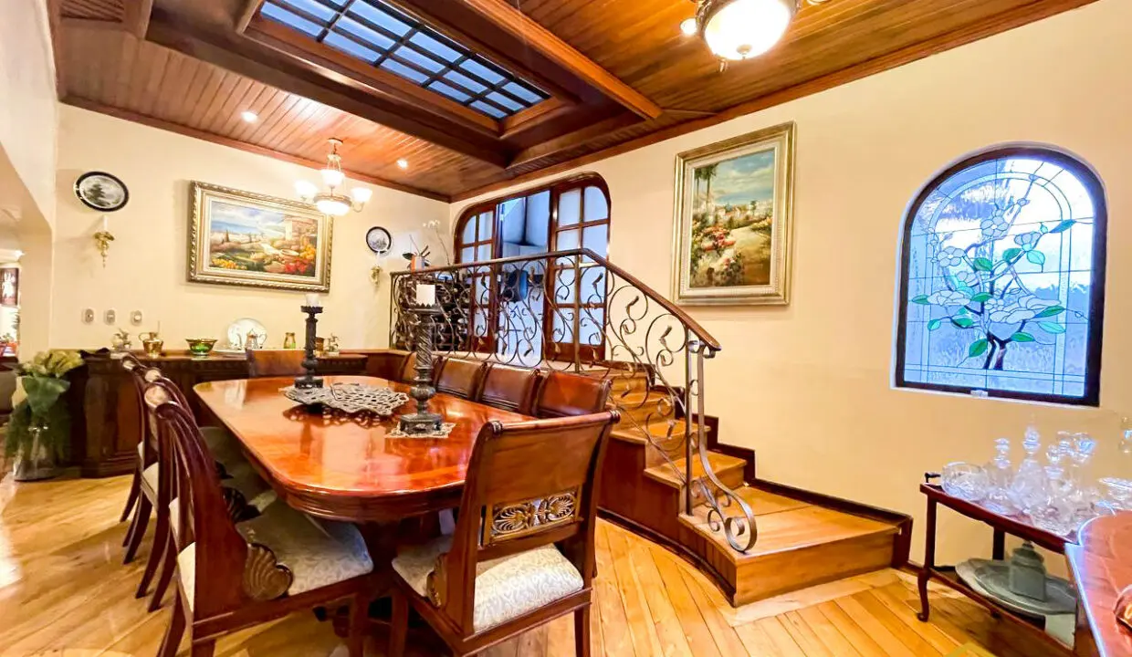 Comedor iluminado Penthouse