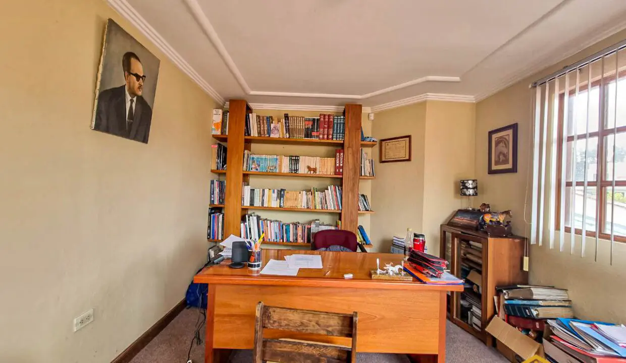 amplio estudio casa misicata