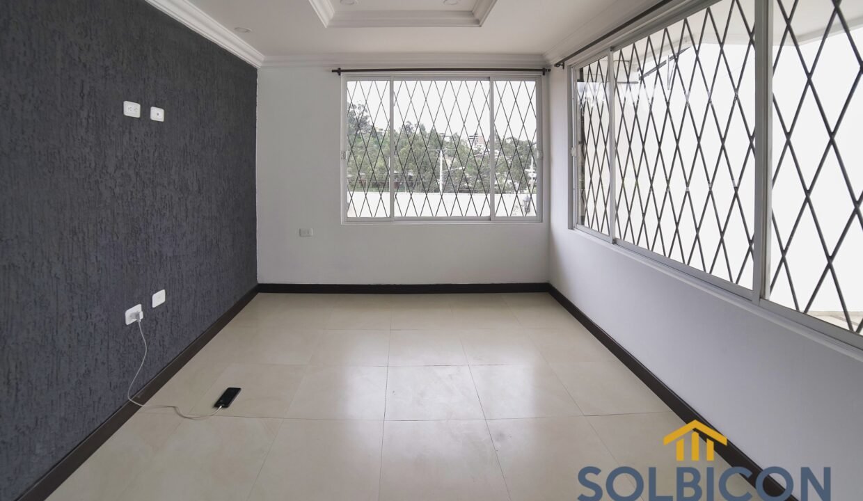 sal tv Casa a la venta en totoracocha - Cuenca Ecuador