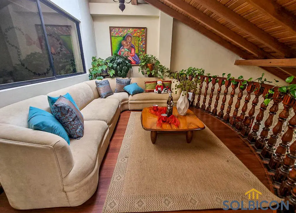 espacio de entretenimiento puertas del sol