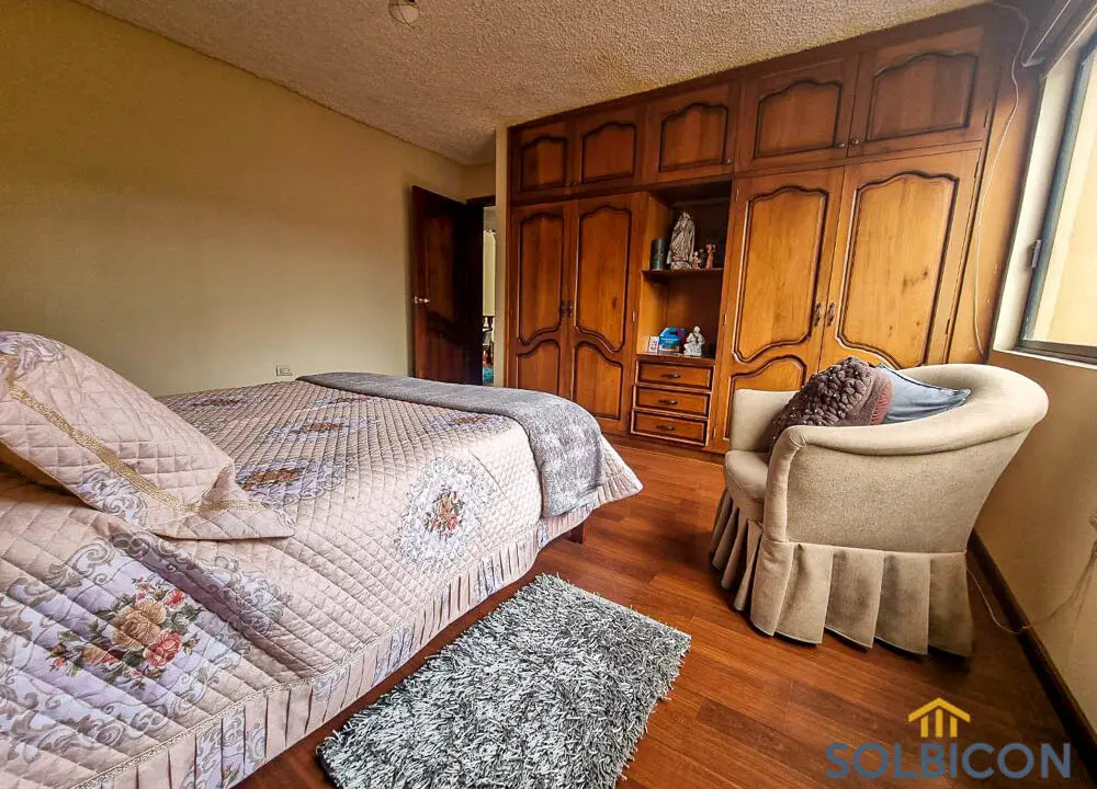 habitacion de hijo puertas del sol