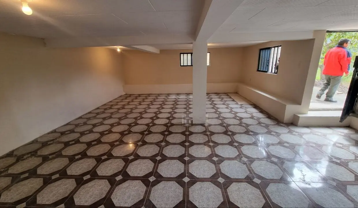 Casa de venta en Uzhupud