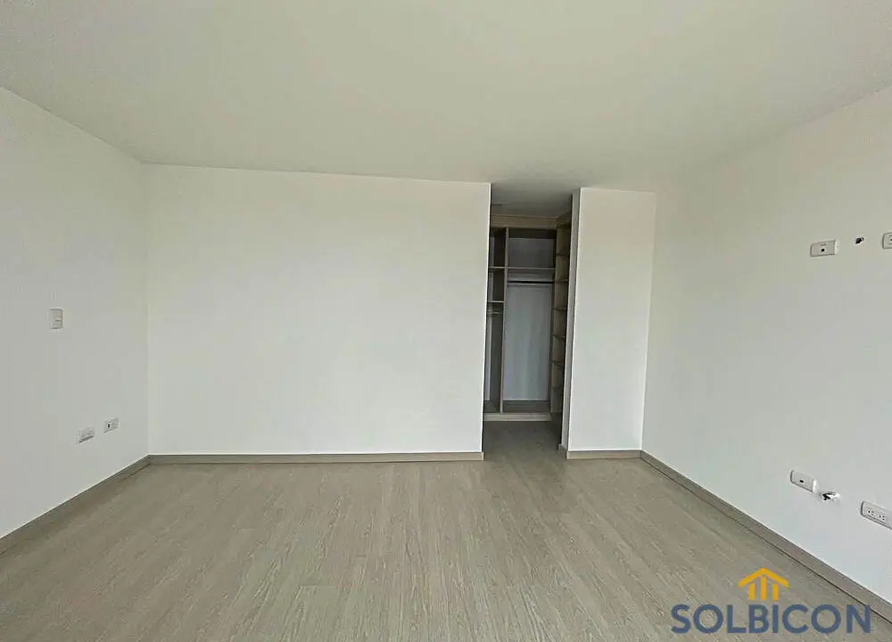 comoda habitaciones casa condominio medio ejido