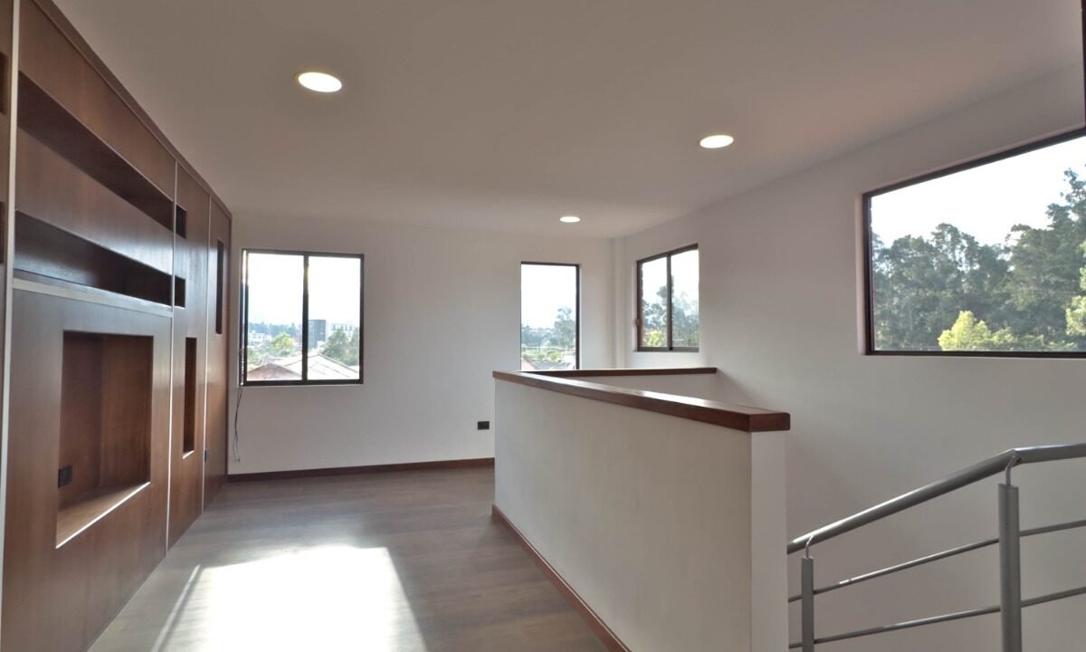 WhatsApp Image 2024-08-20 at 13.34.22