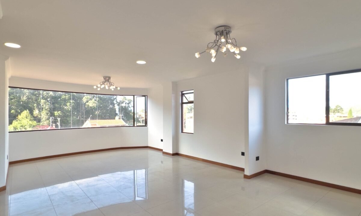 WhatsApp Image 2024-08-20 at 13.34.22 (13)