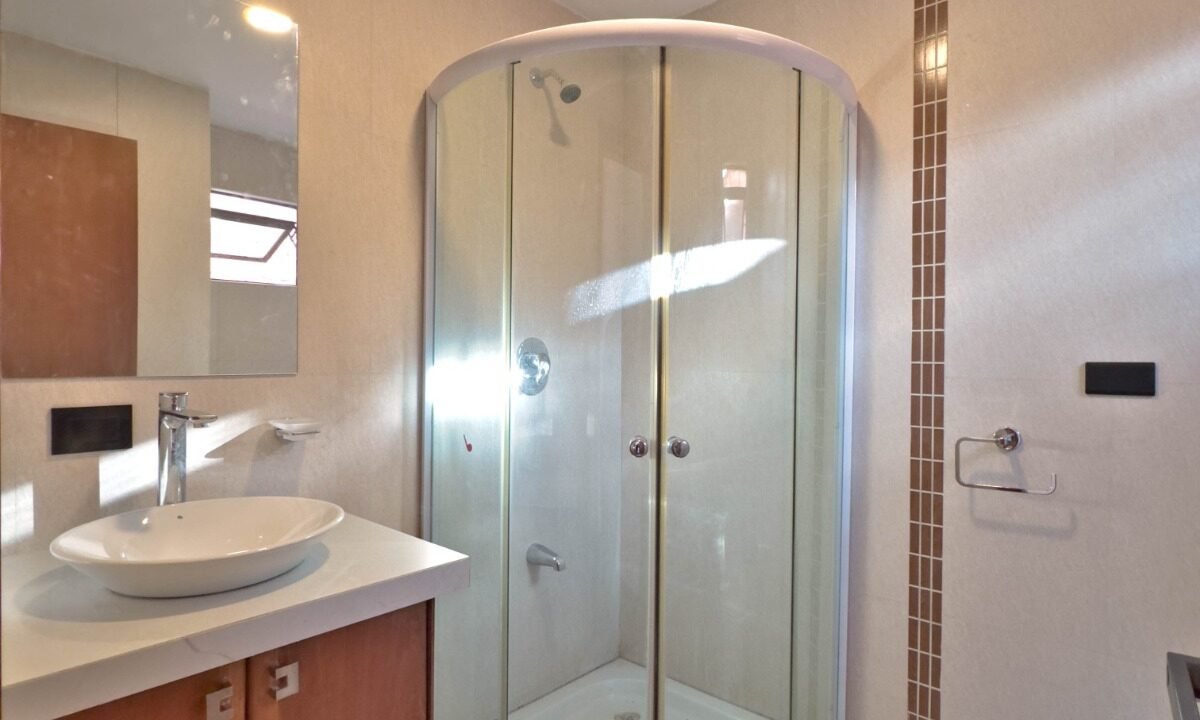 WhatsApp Image 2024-08-20 at 13.34.22 (8)