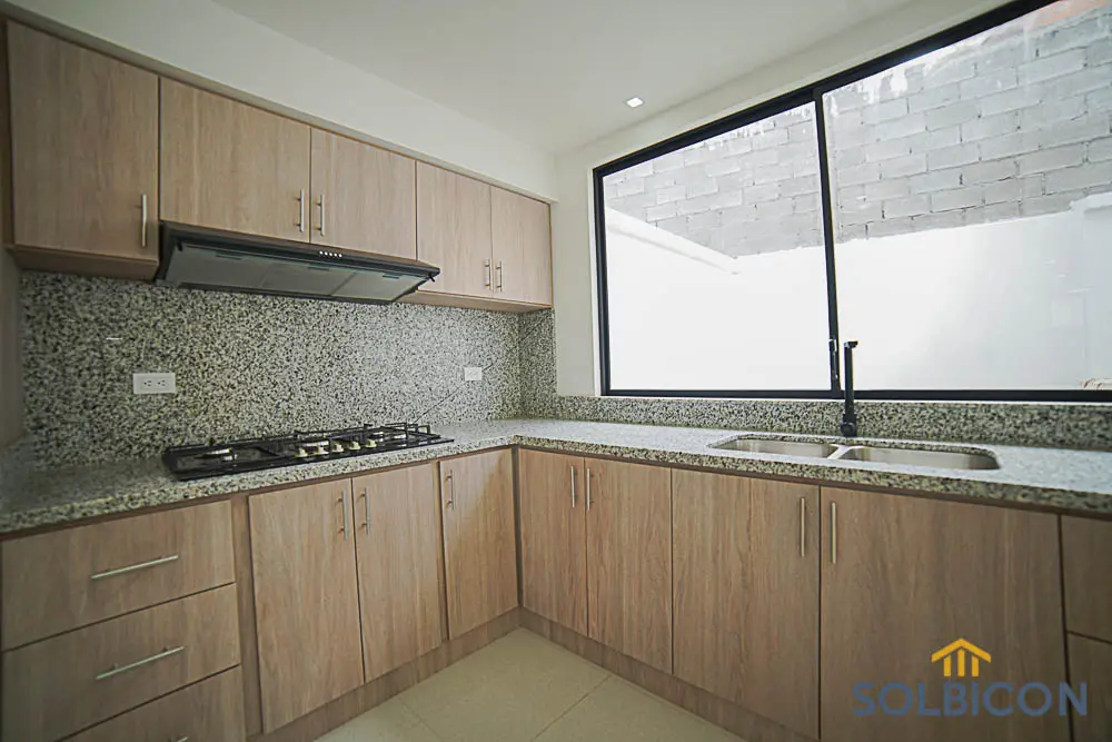 lavaplatos casa misicata dentro de urbanizacion venta