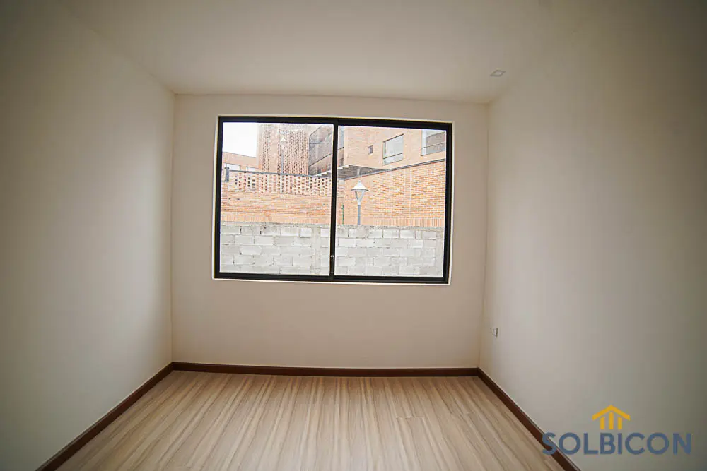 ventana habitacion de visitas casa misicata dentro de urbanizacion venta