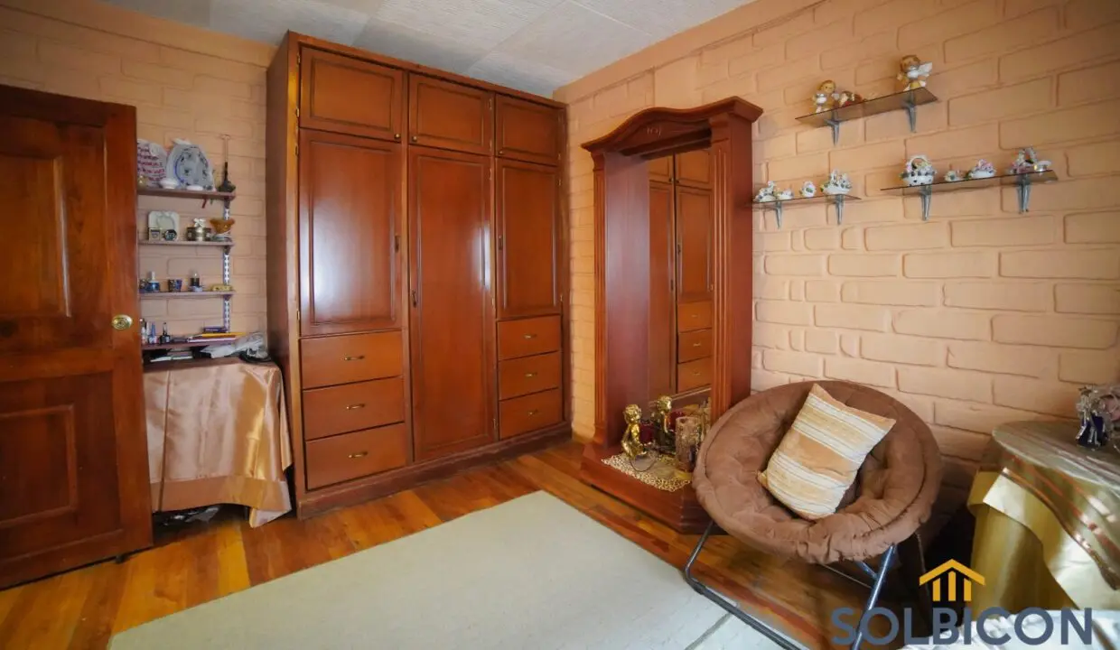 habitacion hija casa ecu 911 de venta en Cuenca