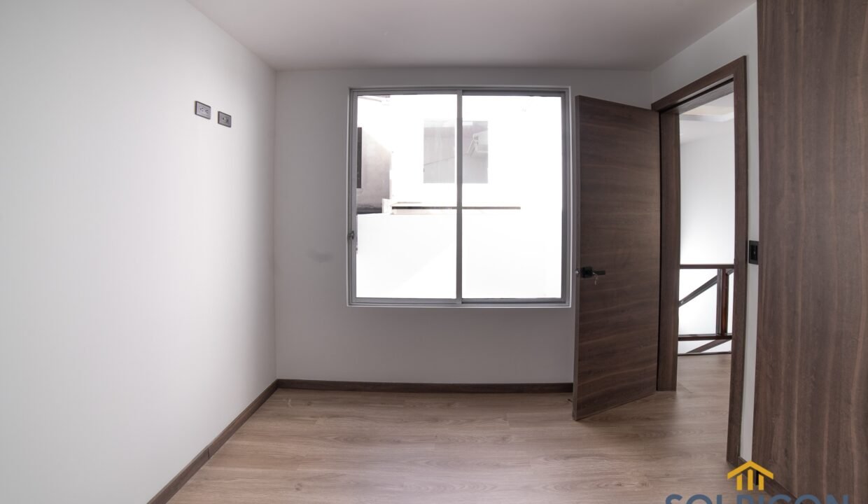 primera habitacionCasa para credito VIP en Cuenca