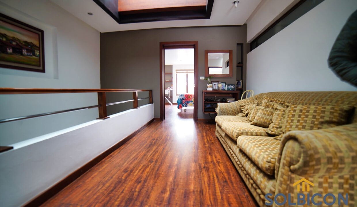 2da sala casa narancay 4 habitaciones Cuenca venta