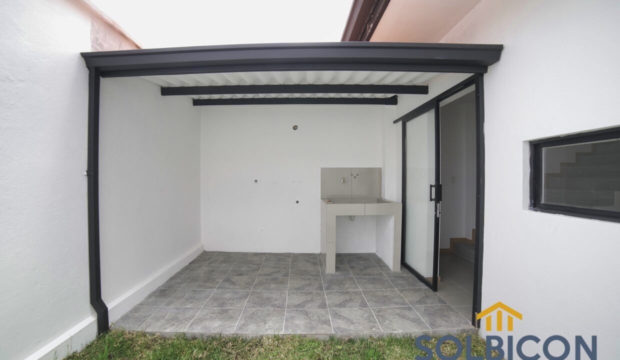 area de lavanderia Casa Credito VIP Cuenca Rio Amarillo