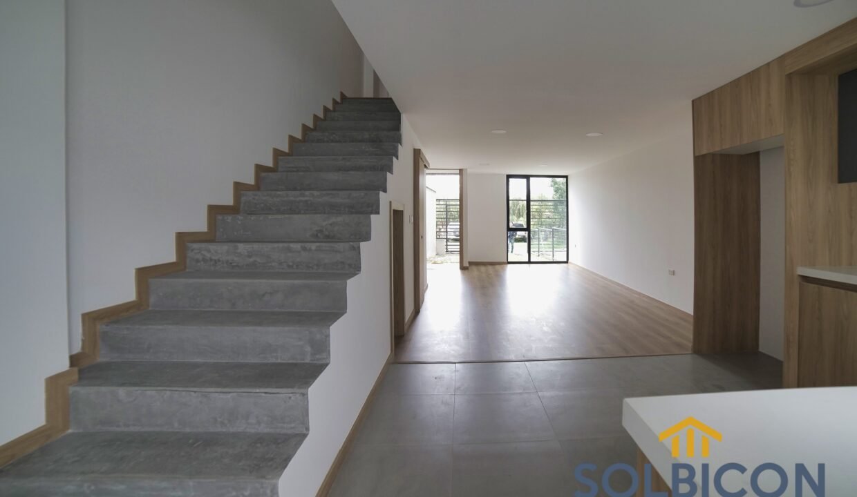 sala cocina comedor Casa Credito VIP Cuenca Rio Amarillo