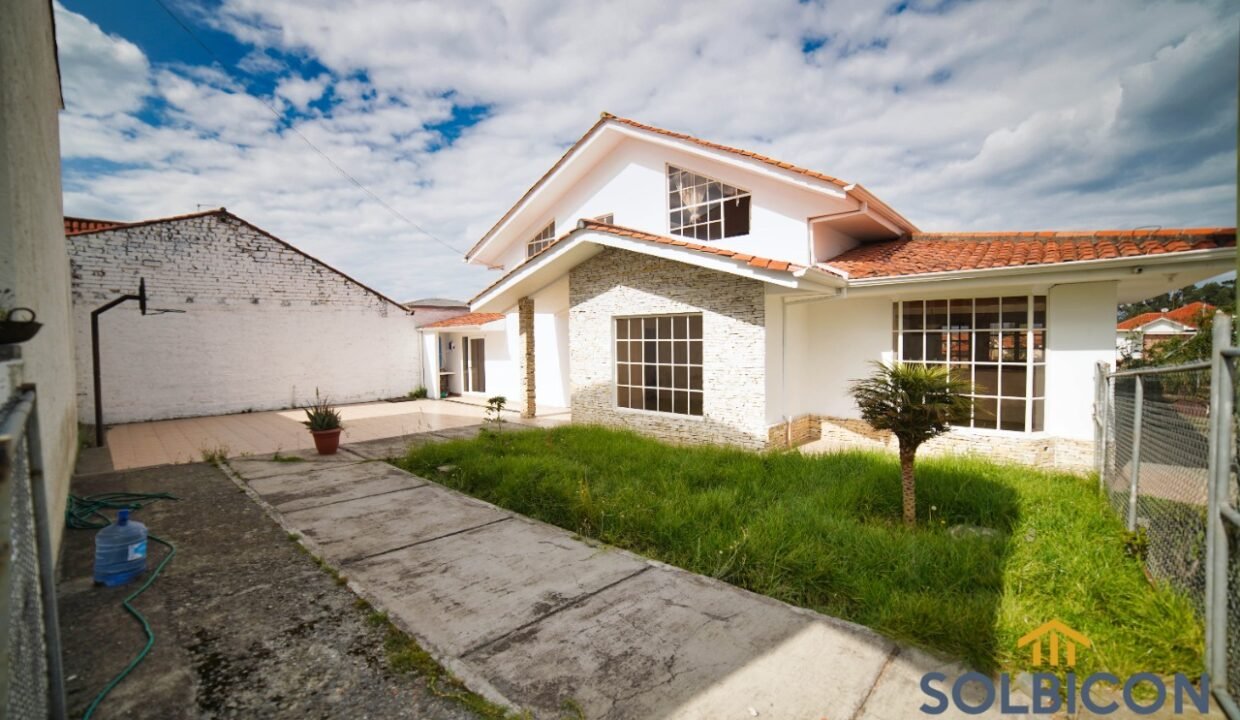 Fachada Villa de venta en Misicata