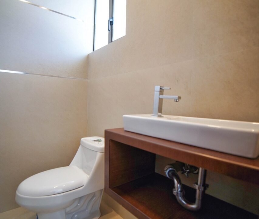 baño completo casa misicata en condominio venta