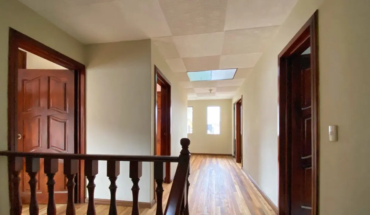 2do piso casa de venta feria libre Cuenca