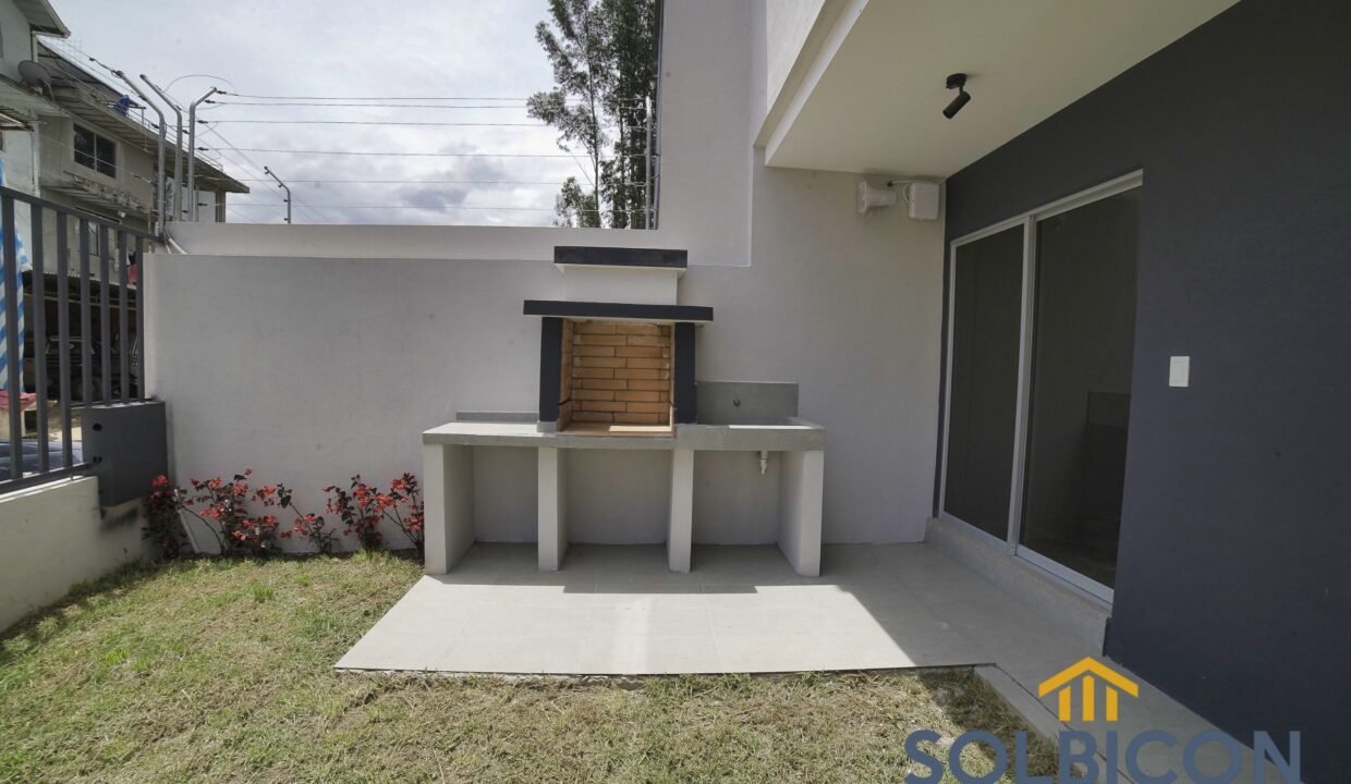 Área de lavanderia Casa Crédito VIP Cuenca Racar