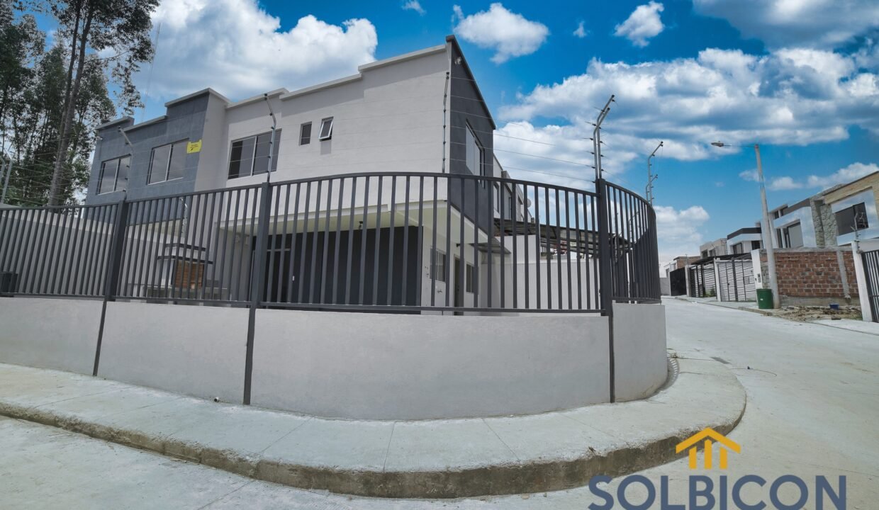 fachada exterior Casa Credito VIP Cuenca Racar