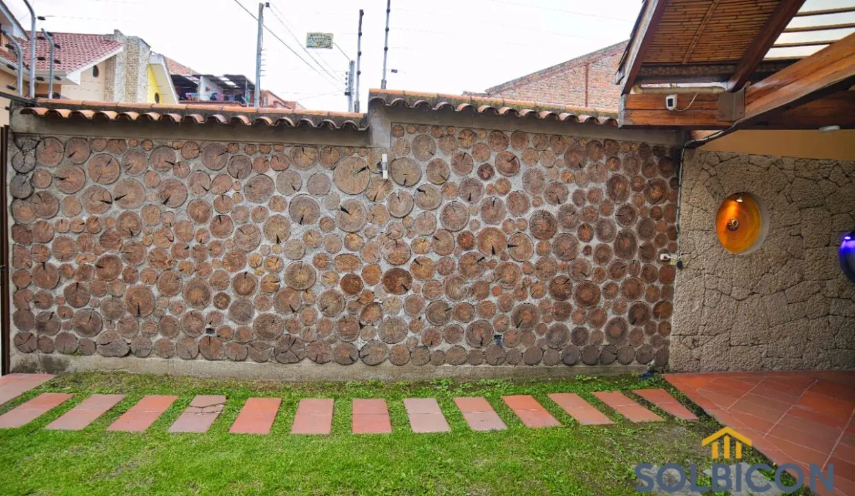 parqueadero casa de venta rustica cuenca