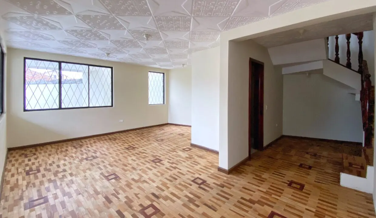 sala casa de venta feria libre Cuenca