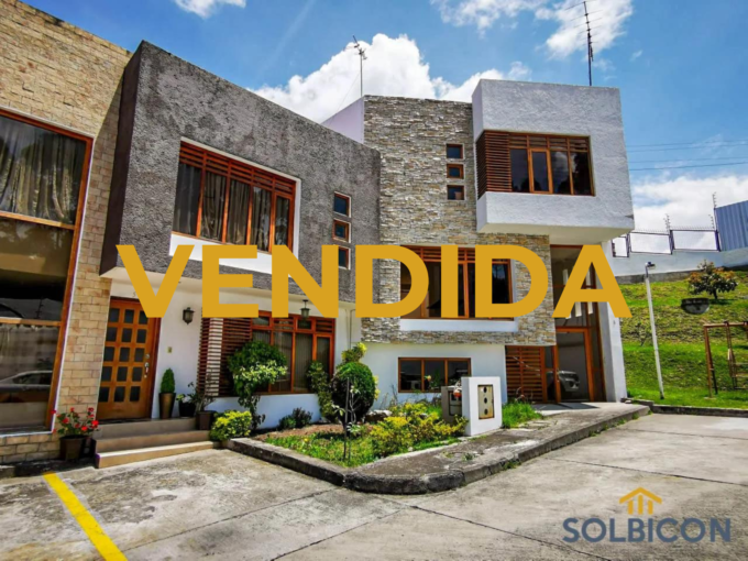 VENDIDA casa mall del rio