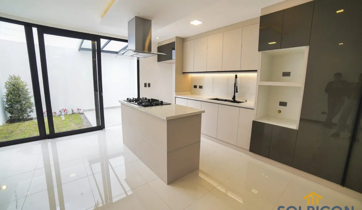 cocina casas vip Rio Amarillo Cuenca