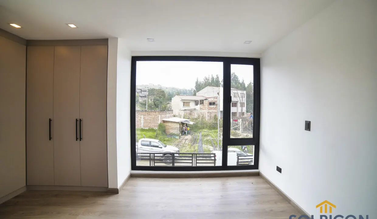 habitacion principal casas vip Rio Amarillo Cuenca