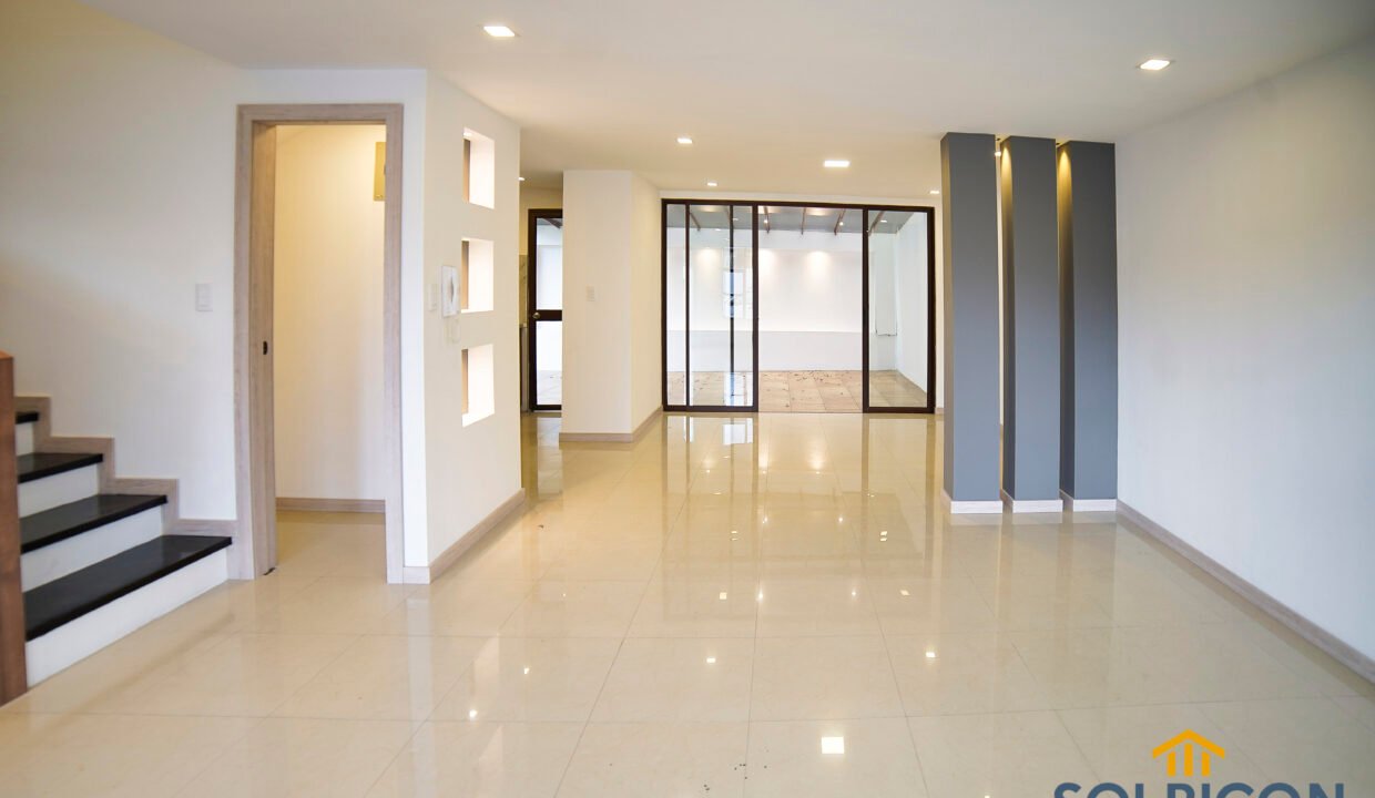 hermosa casa casa Challuamba de Venta