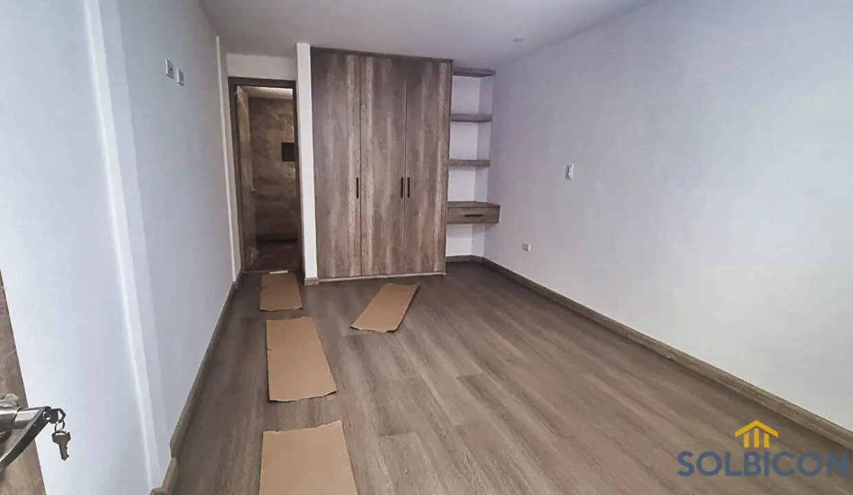 grandes habitaciones casa de venta Y del cebollar Cuenca