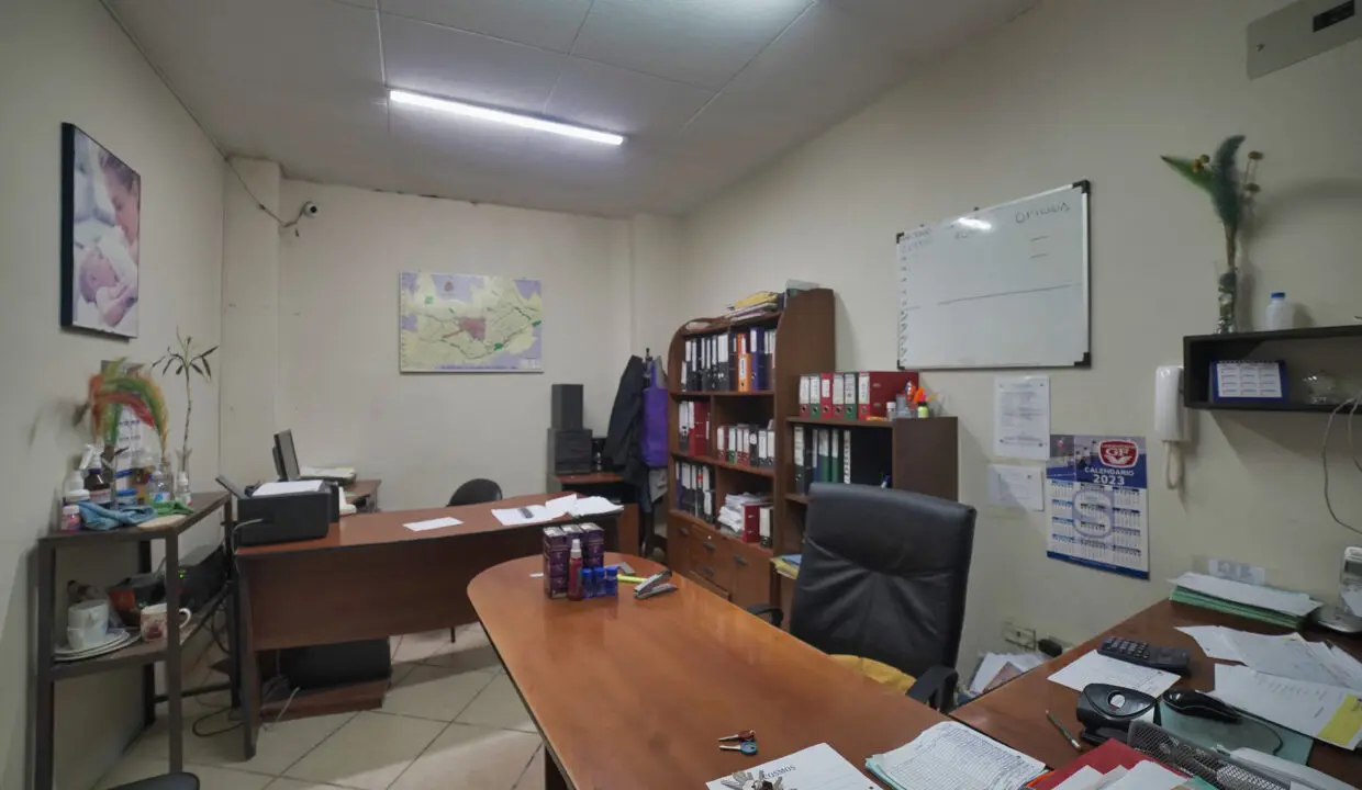 3 locales casa rentera venta cuenca ecuador