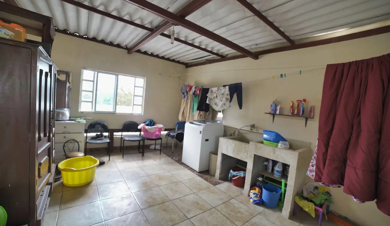 lavanderia casa rentera venta cuenca ecuador
