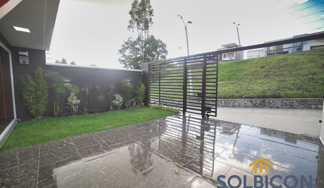 parqueaderocasa venta monay cuenca