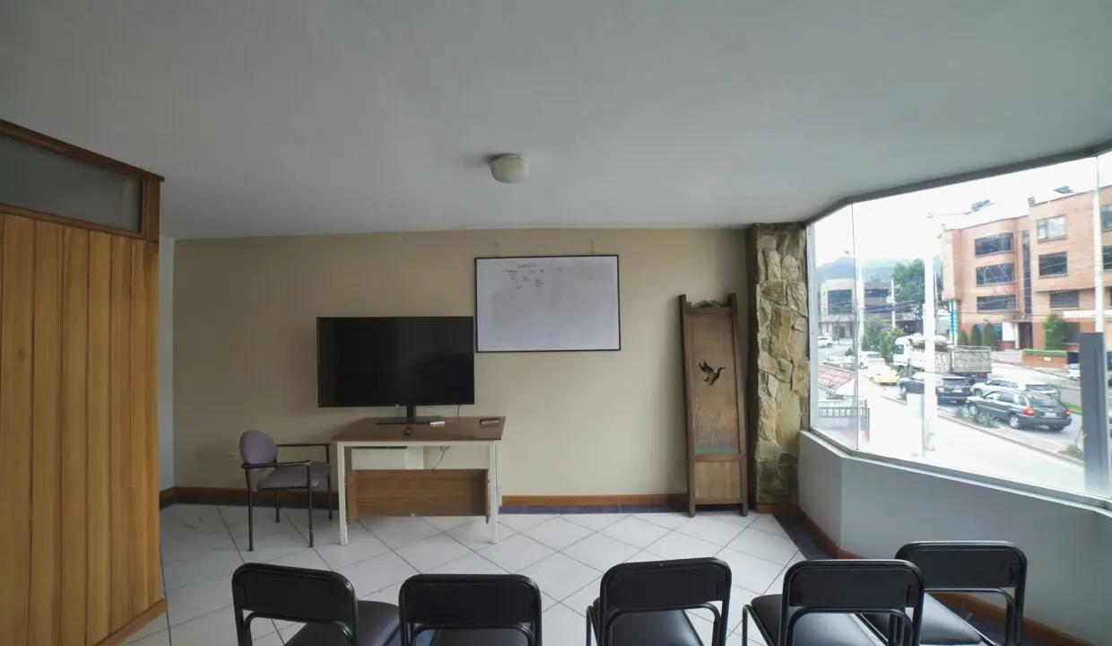 sala de reuniones casa rentera venta cuenca ecuador