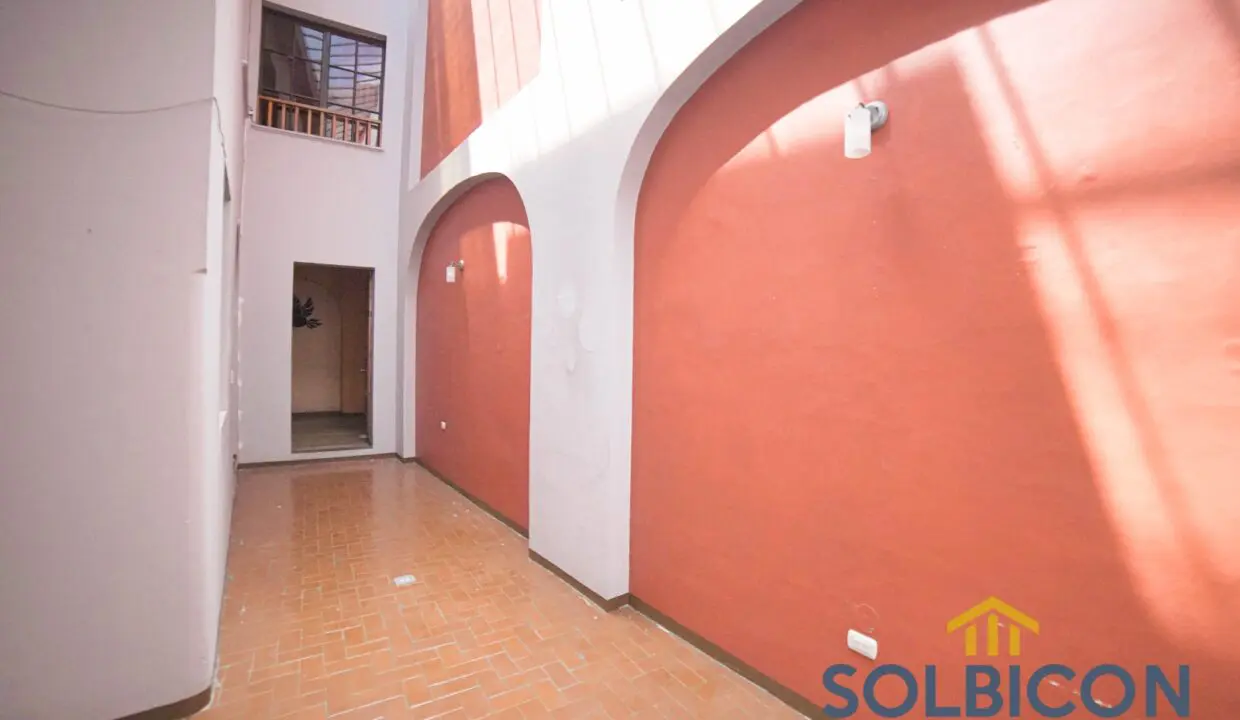 areas sociales casa de venta en centro historico Cuenca