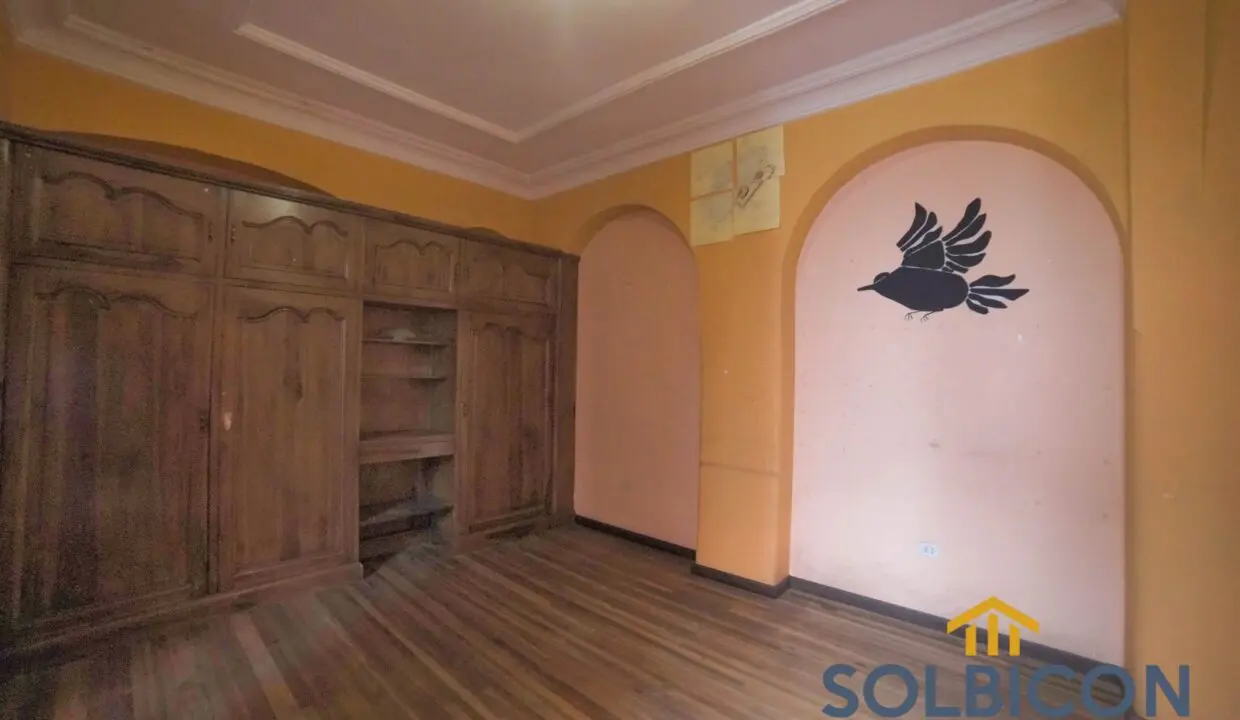 habitacion casa de venta en centro historico Cuenca