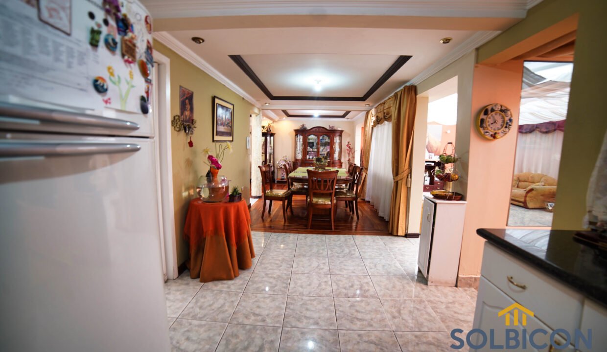 1reo piso familiar casa venta sector don Bosco