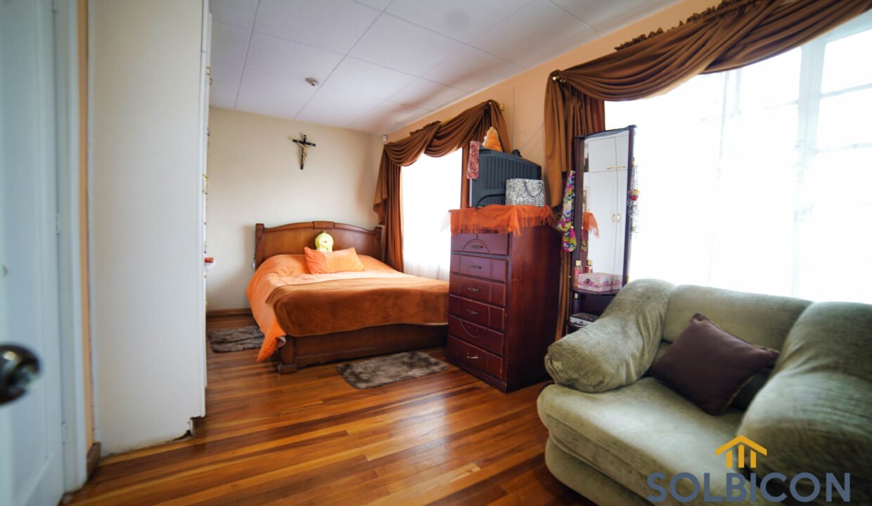 amplios espacios habitaciones casa venta sector don Bosco