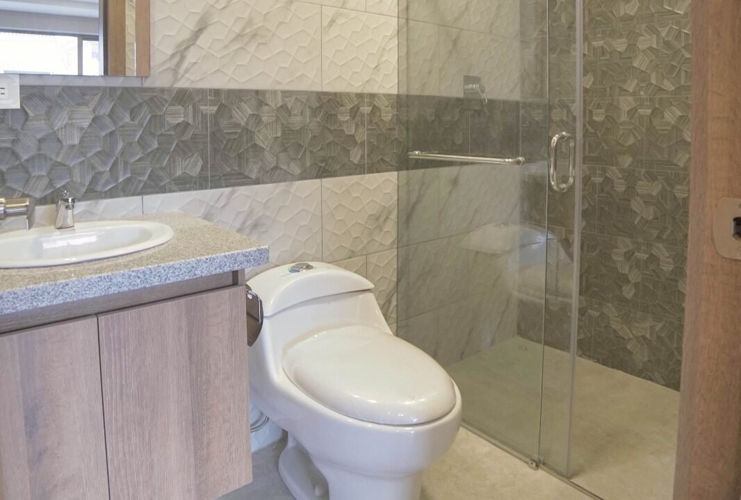 baño completo casa de venta misicata nueva