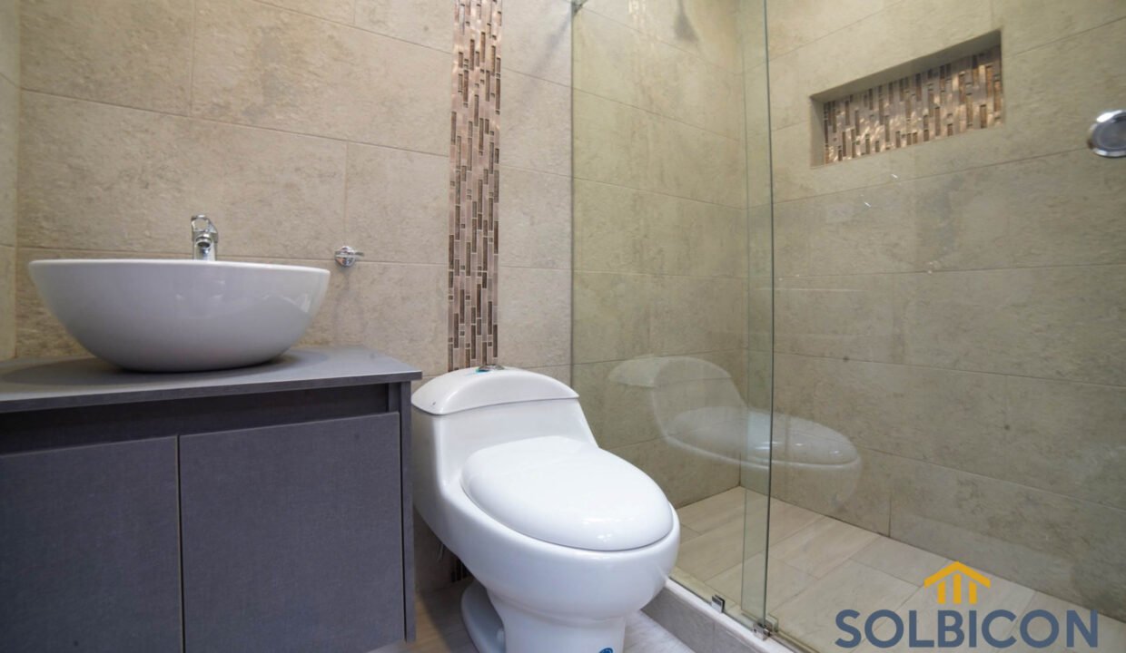 baño hijos casa venta control sur cuenca