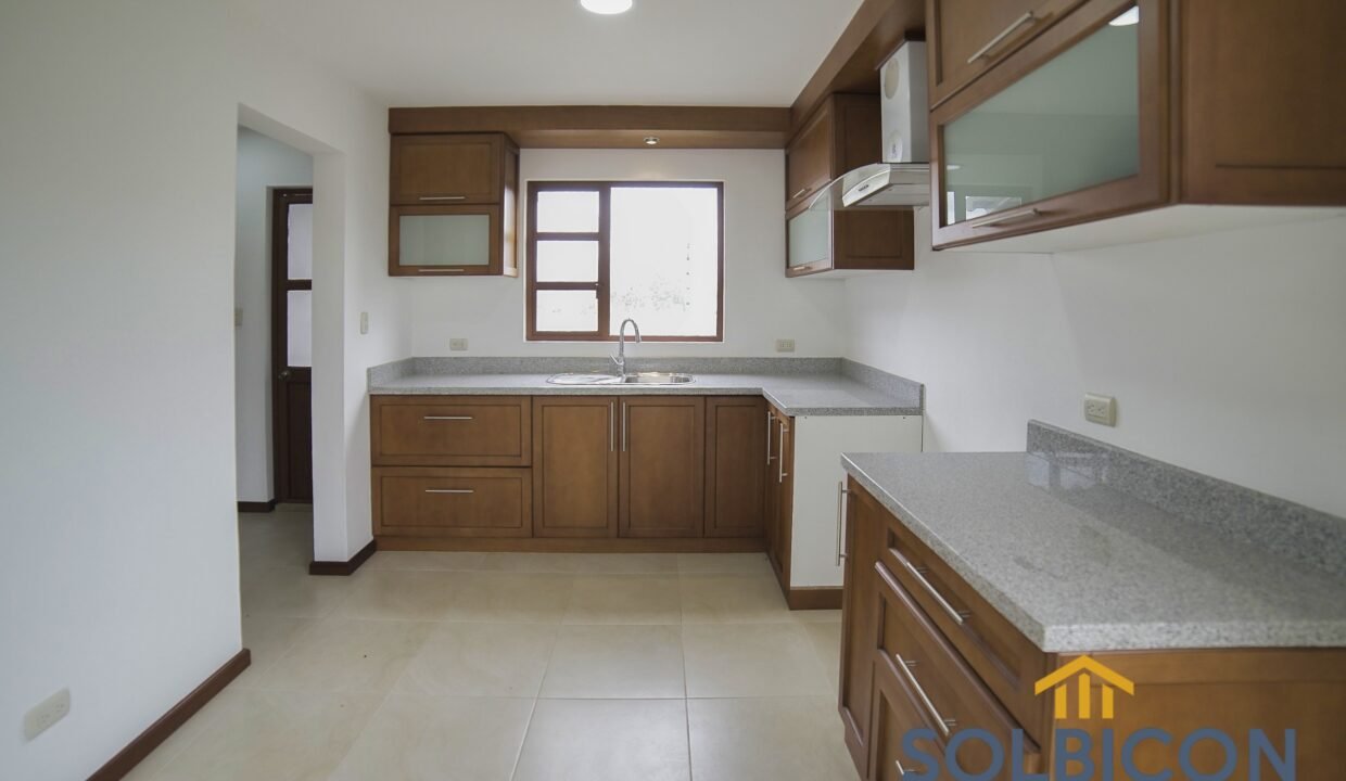 cocina Hermosa Quinta en Cuenca