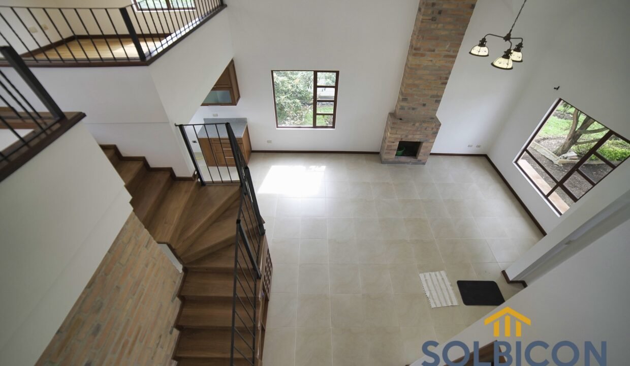 escaleras Hermosa Quinta en Cuenca