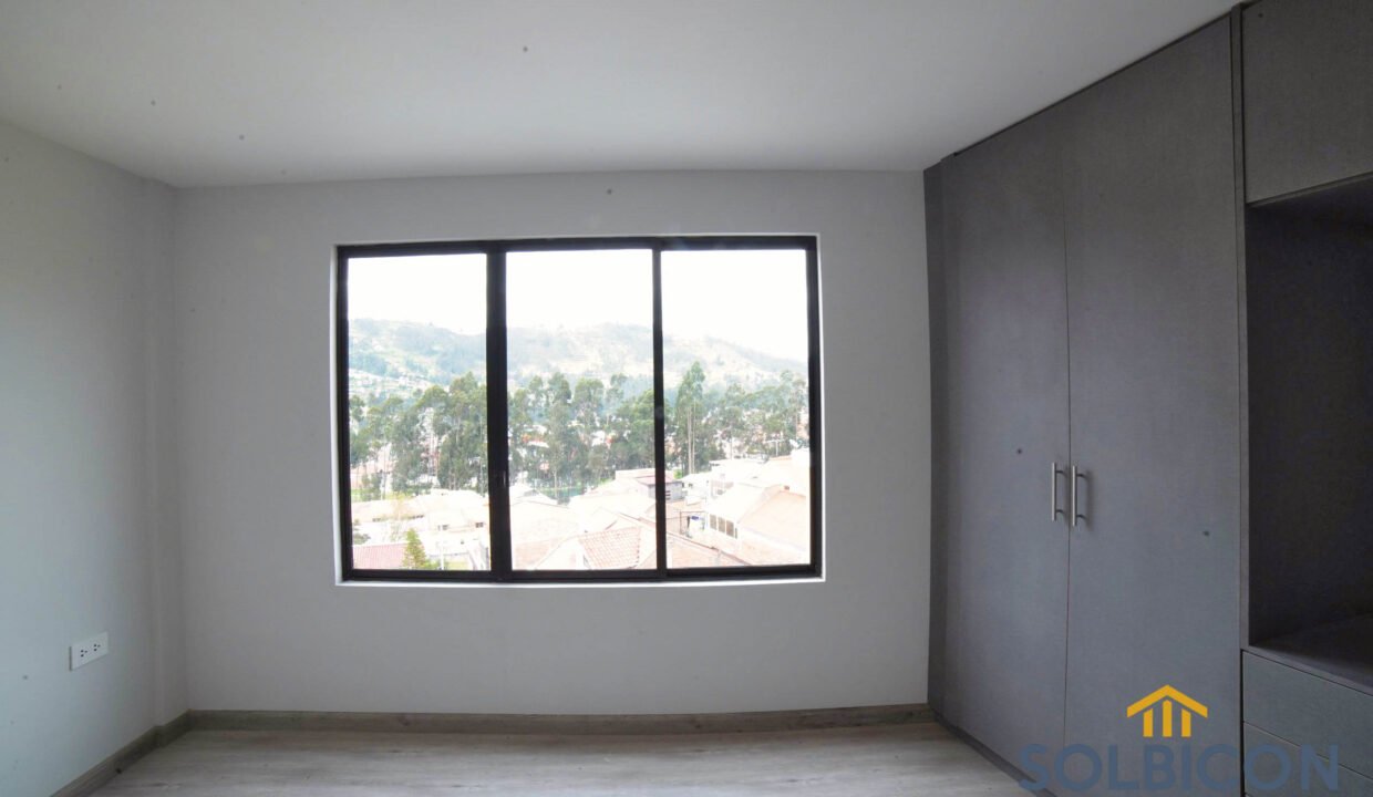 habitacion comoda casa venta control sur cuenca