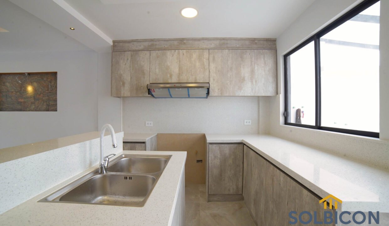 hermosa cocina casa venta control sur cuenca