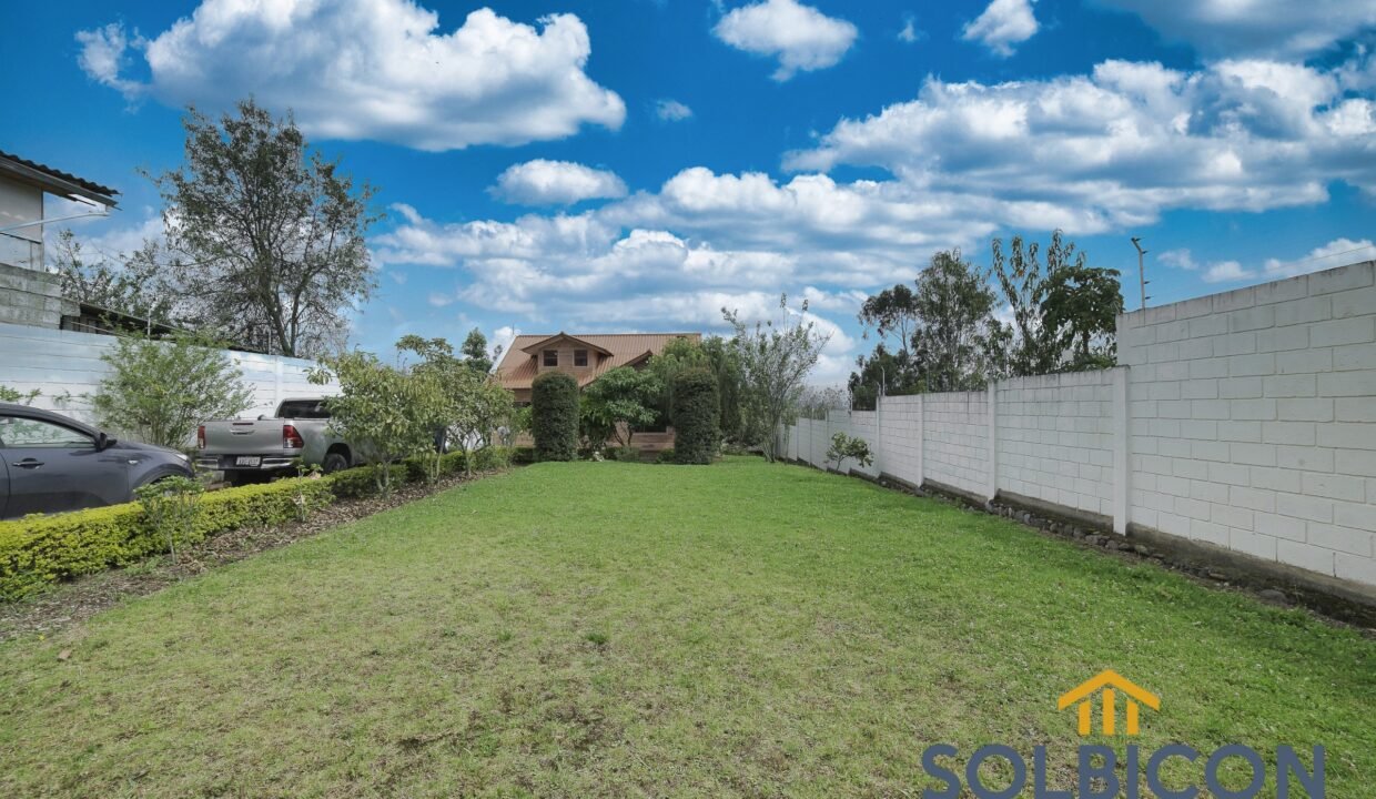 patio vista fronrtal Hermosa Quinta en Cuenca
