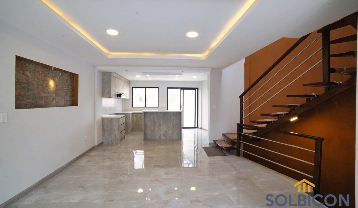 sala casa venta control sur cuenca