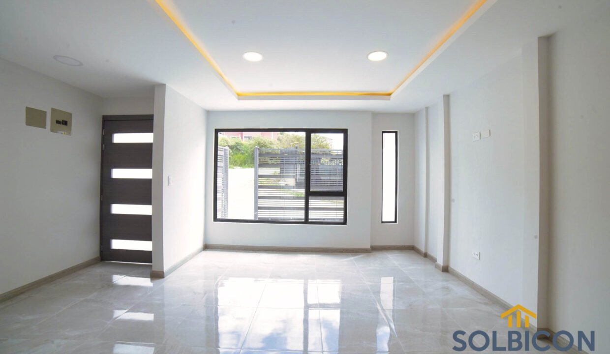 sala y comedor casa venta control sur cuenca