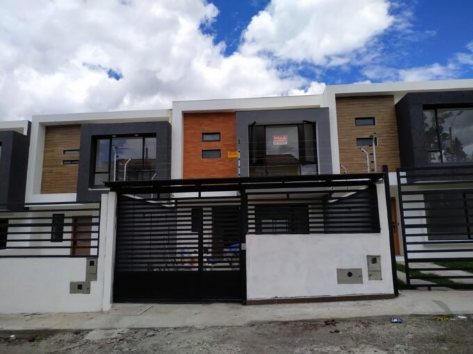 fachada Casa Ricaurter 3 Habitaciones