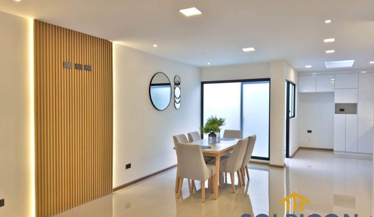 WhatsApp Image 2024-08-19 at 2.45.27 PM (27)